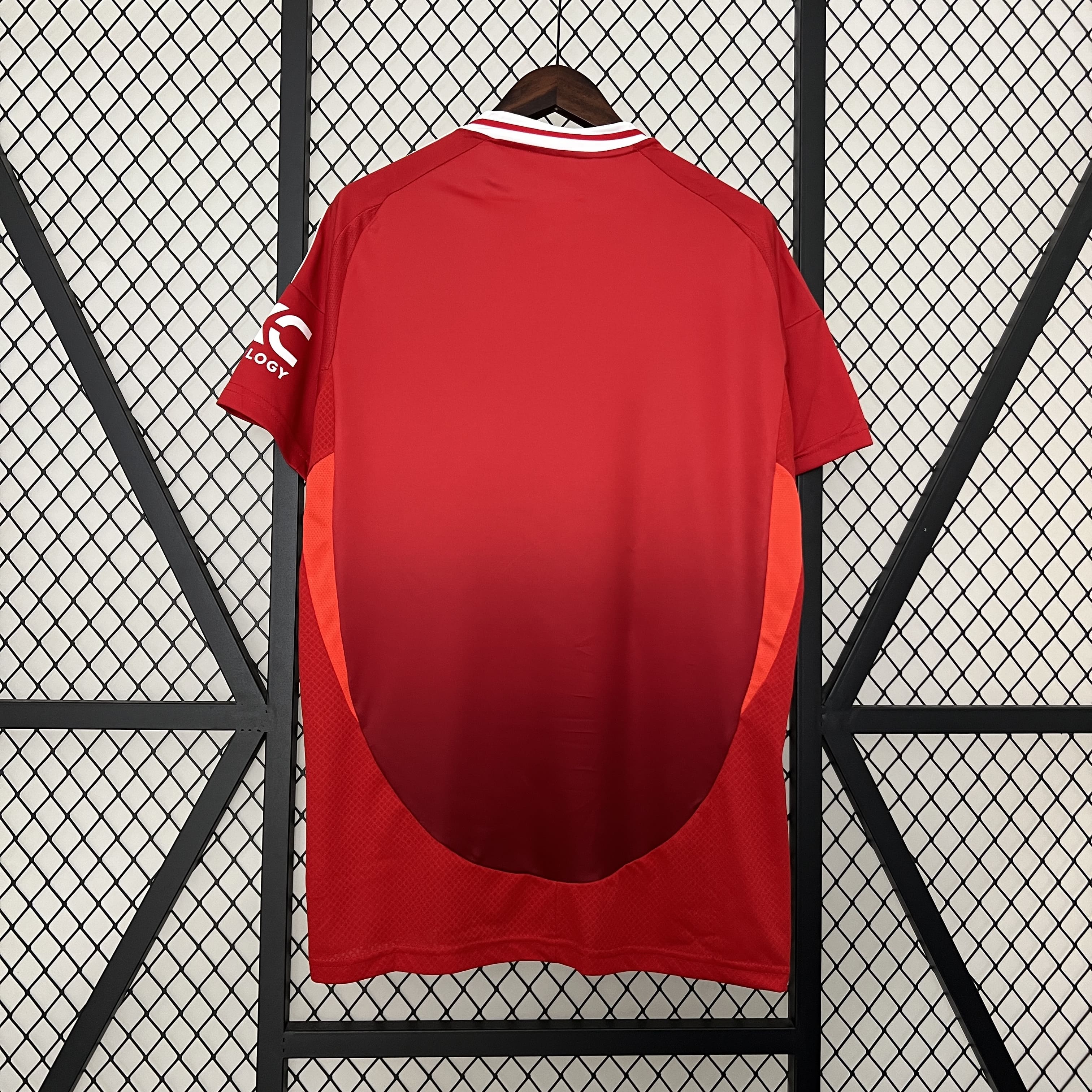 Manchester United Home Kit 2024/25